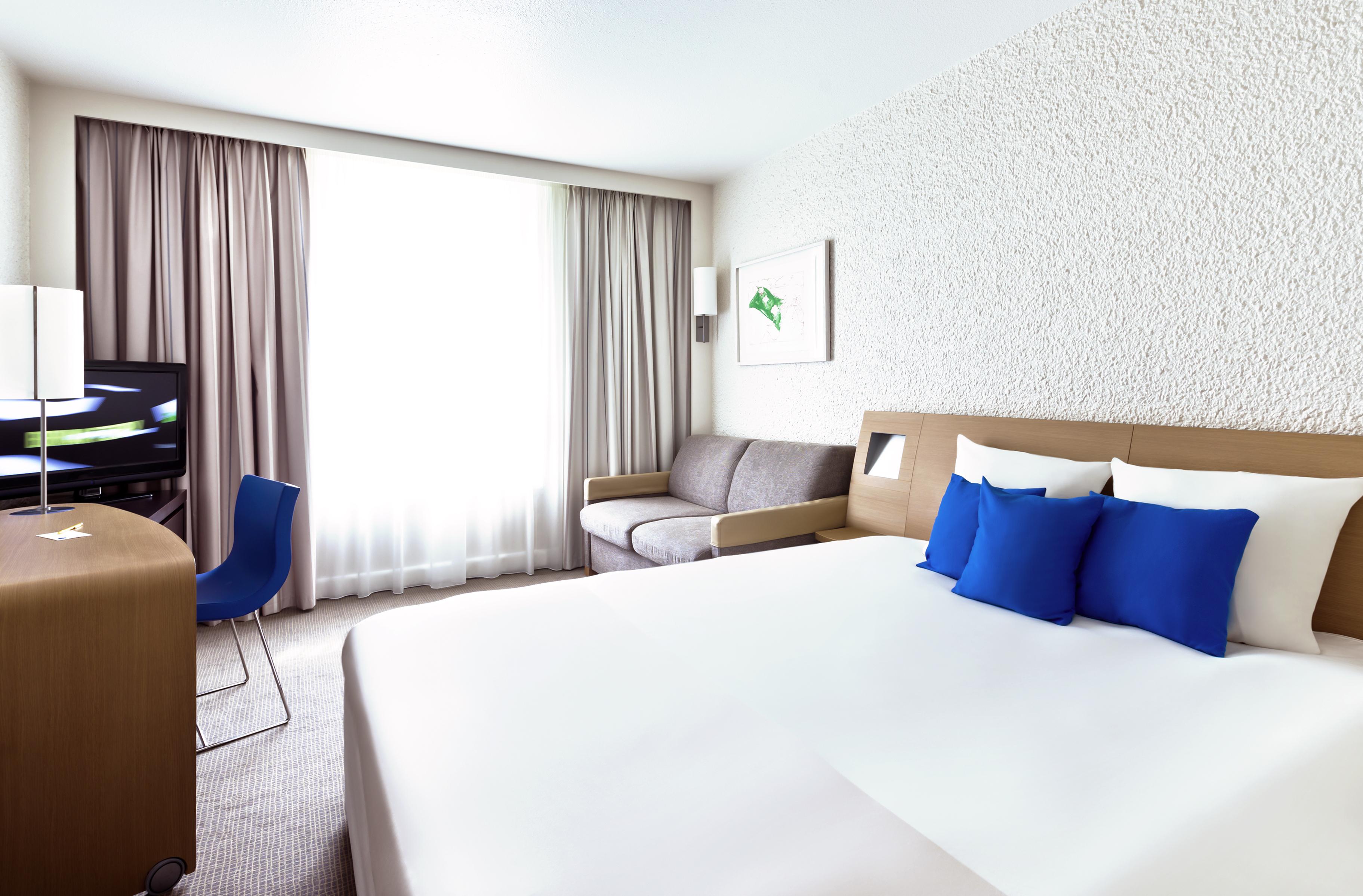 Novotel Nice Aéroport Cap 3000 Saint-Laurent-du-Var Buitenkant foto