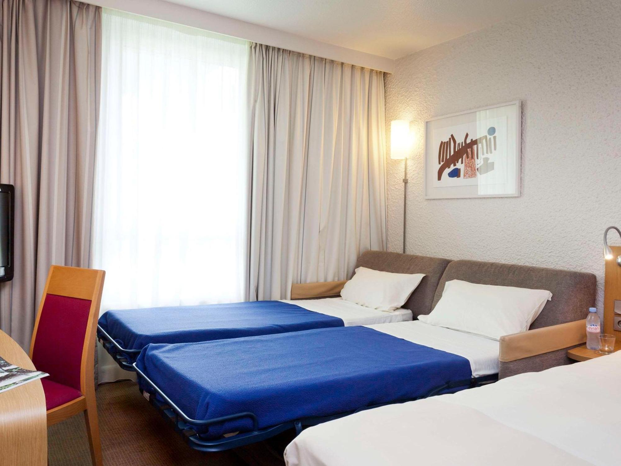 Novotel Nice Aéroport Cap 3000 Saint-Laurent-du-Var Buitenkant foto