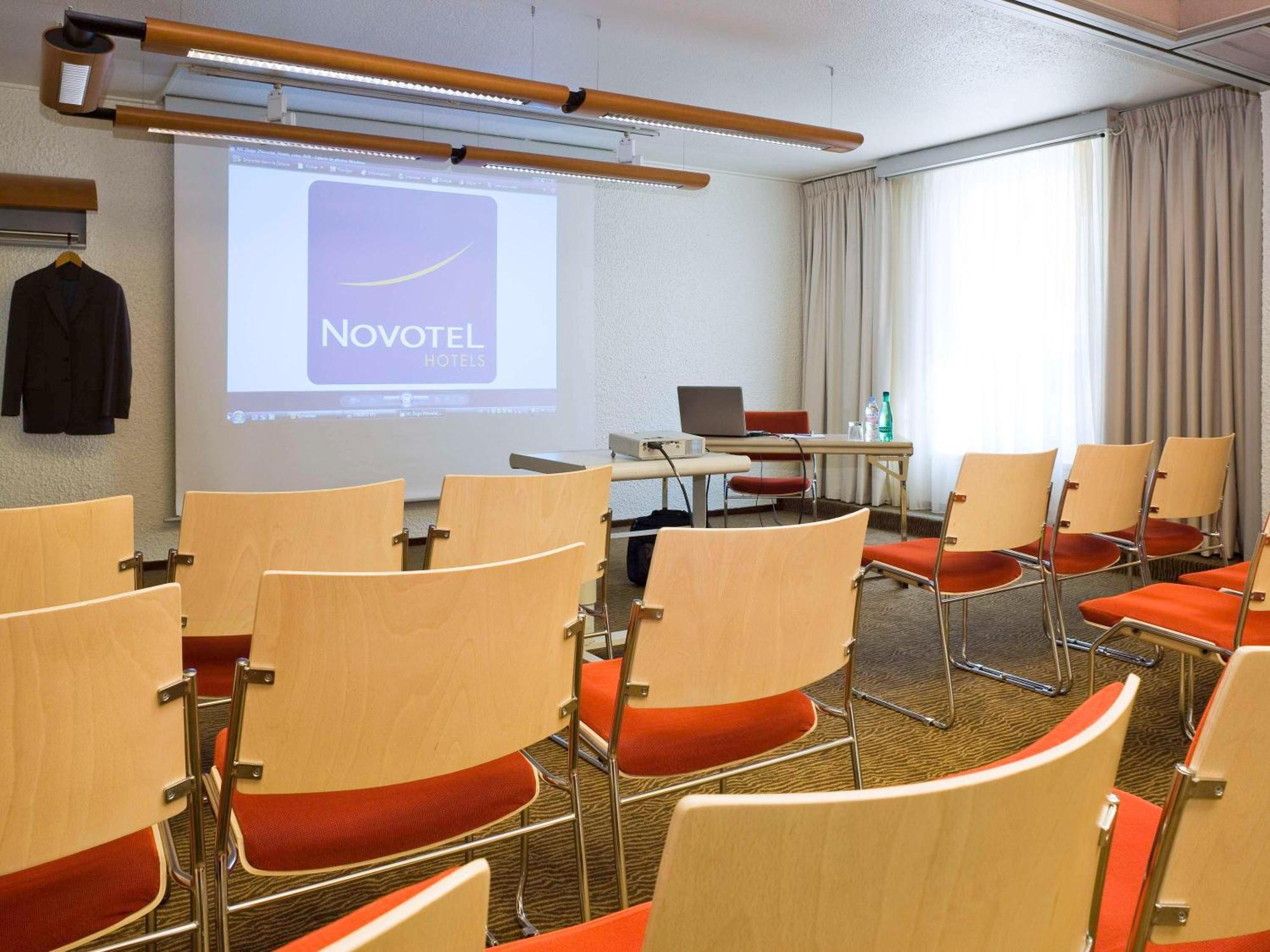 Novotel Nice Aéroport Cap 3000 Saint-Laurent-du-Var Buitenkant foto